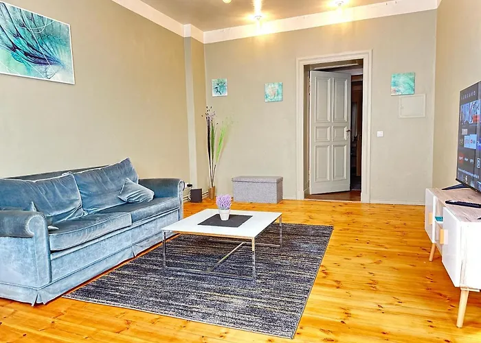 Studio Apartment In Attraktiver Und Zentraler Lage